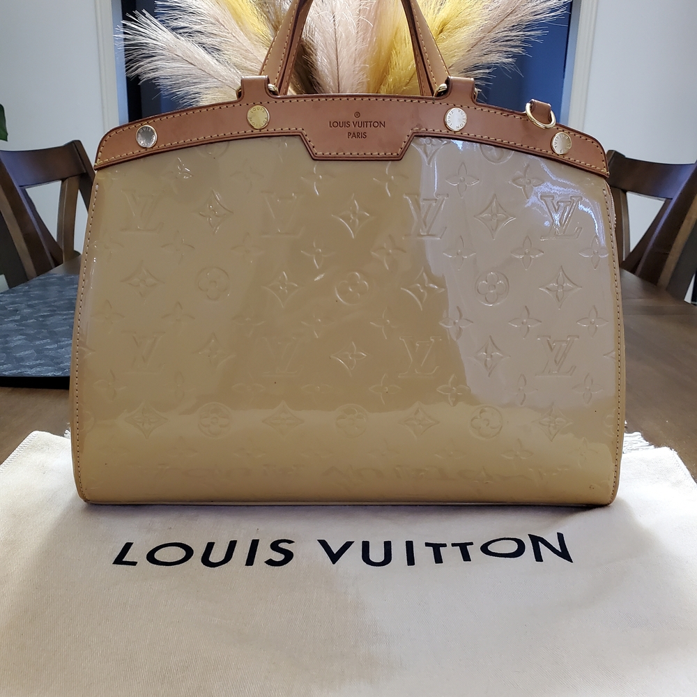 Authentic Louis Vuitton Beige Vernis Patent Leather Tote Brea Pm